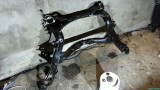 Und so sieht der Subframe aus, wenn er mit Oxyblock bestrichen wurde. Im Innern habe ich auch Oxyblock versprüht.